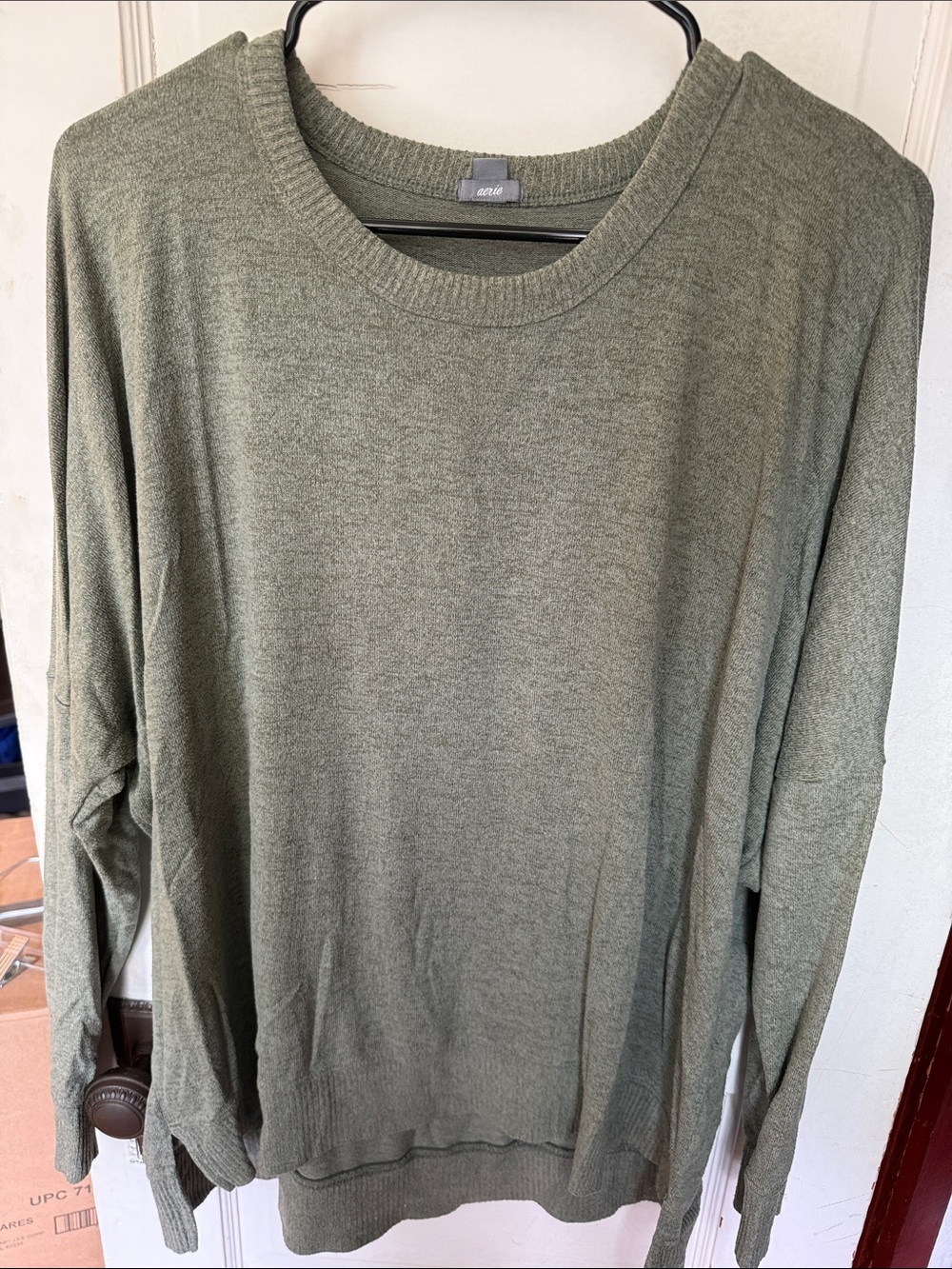 aerie Olive Green Crew Neck Sweater
